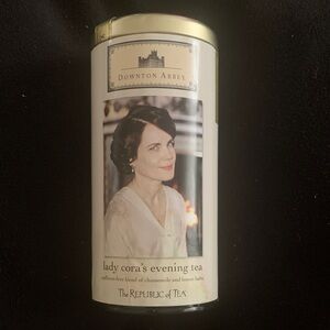 Downton Abbey Lady Cora's - Collector’s Tin